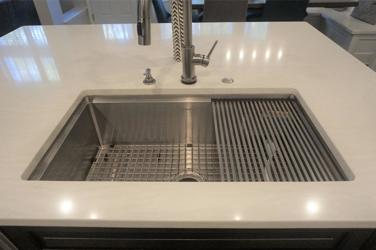 Modern Family Kitchen